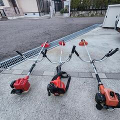 草刈り機3台セット 全てジャンク品 値下げしました!!草刈り機 3台セット ジャンク
