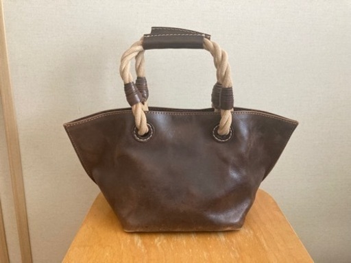 Paquet パケ トートバッグ 本革レザー