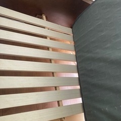 (受け渡し決定)シングルベッド マットレス付き（ベッドフレームのみ可）の画像