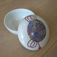 有田焼の酒器です。の画像