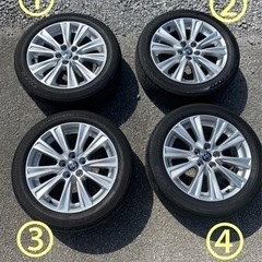 車のパーツ タイヤ、ホイール
