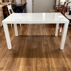 メラミンホワイトテーブル【町田市再生家具】233198
