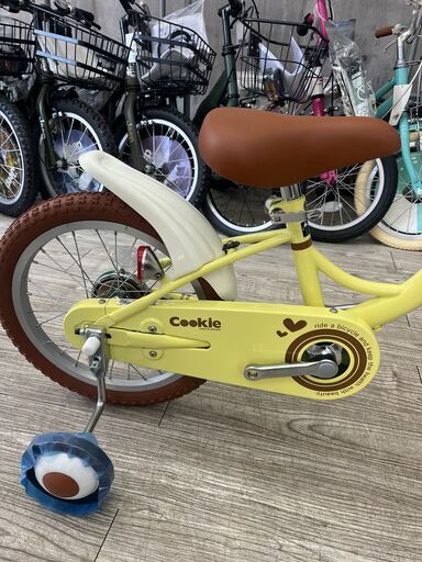 【新品】【特別価格】1点のみ★幼児用自転車 クッキー 16インチ　補助輪付き　 サカイサイクル　イエロー　子供用自転車　キッズサイクル