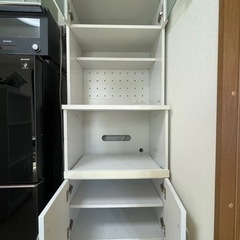 食器棚、キッチン収納　コンセント付きの画像