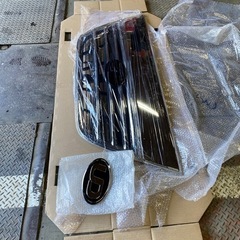 日産UD　ファインコンドルワイド用メッキフロントグリルの画像