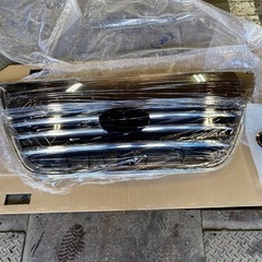 日産UD　ファインコンドルワイド用メッキフロントグリル