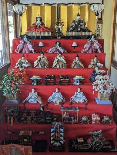 （お値下げしました）雛人形７段飾り　山科雛（早期引取限定） 引っ越しの為早急に！）雛人形7段飾り 山科雛