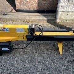 電動薪割り機　値下げの画像
