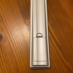 テレビリモコン（Victor）の画像