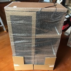 食器棚の画像