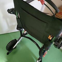介助型車椅子 軽量 の画像