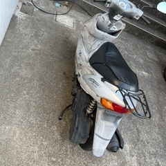 スズキV125G シルバー　