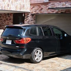 検査8年3月218d Mスポーツ 7人乗/ディーゼルターボ/アクティブクルーズ/パーキングアシスト/ナビ/コンフォートアクセス/パワーバックドア/ETCの画像