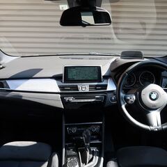 検査8年3月218d Mスポーツ 7人乗/ディーゼルターボ/アクティブクルーズ/パーキングアシスト/ナビ/コンフォートアクセス/パワーバックドア/ETCの画像