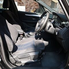 検査8年3月218d Mスポーツ 7人乗/ディーゼルターボ/アクティブクルーズ/パーキングアシスト/ナビ/コンフォートアクセス/パワーバックドア/ETCの画像