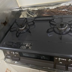 【美品】ガスコンロ　グリル部分未使用　ゴム管・電池付き