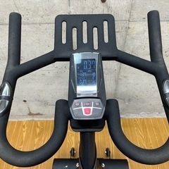 STEADY スピンバイク Pro エアロバイク フィットネスバイク トレーニング エクササイズ 運動器具の画像