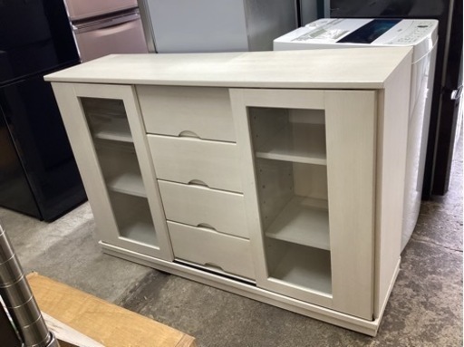 美原店　ニトリ サイドボード