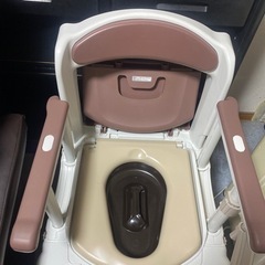介護ポータブルトイレの画像