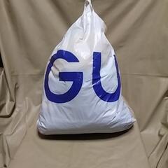 GUの袋に入ったレディーストップス等無料‼️お話し中です。す