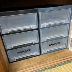 【受け渡し予定者決定】衣装ケース　押入れ収納　収納家具