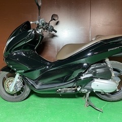 美車　通勤快適　ホンダ　PCX 125cc  バイクの画像