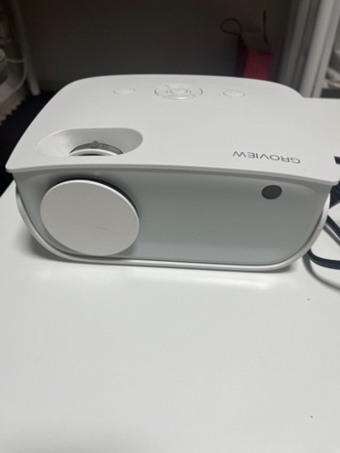 問い合わせ中　小型プロジェクター