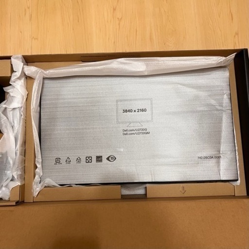 （新品同様）デル　4kモニター