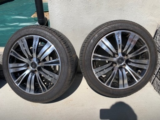 車のパーツ タイヤ、ホイール