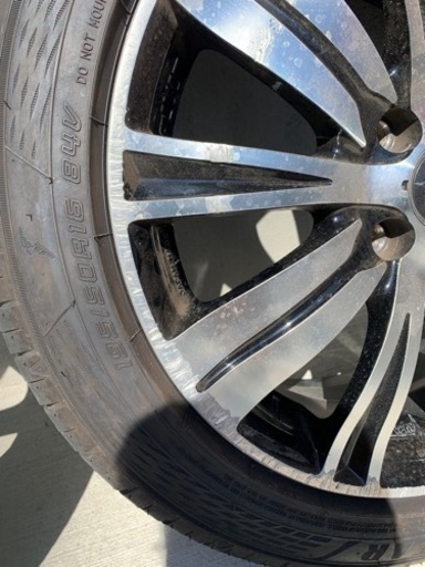 車のパーツ タイヤ、ホイール