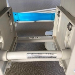シャワー用車椅子ウチエ製　ダメージありの画像
