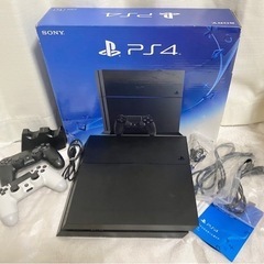 ps4 本体　1TB コントローラー　2台　充電スタンド　ラバー...
