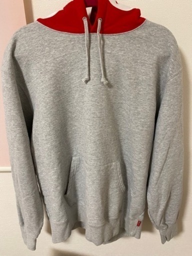 Supremeシュプリーム パーカー 未使用品