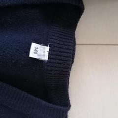 Vネックセーターの画像