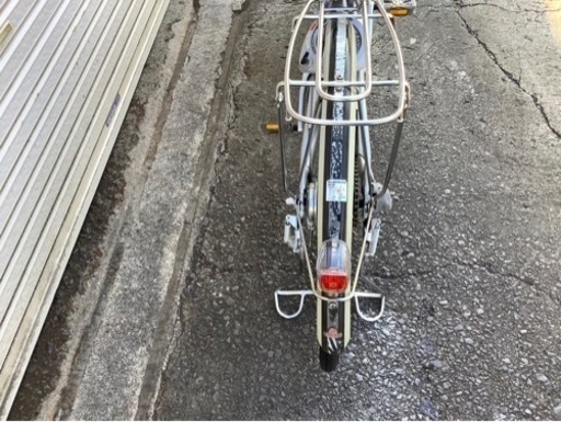 369  ヤマハ新機種電動アシスト自転車pas26インチシルバーアルミボディー