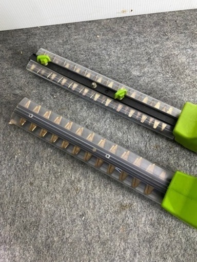 MAGIC TRIMMER マジックトリマー KM-26 電動草刈機 コードレス 本体2個付き バッテリー2個付き 充電器1個付き