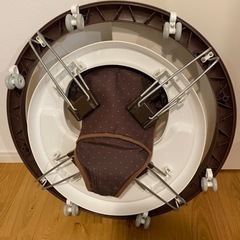 確定中【お届け応相談】歩行器baby craft ブラウンの画像