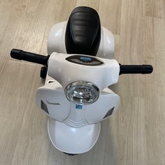 子ども用おもちゃ　バイクvespa　　　　
