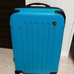 スーツケース