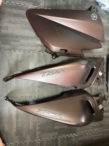 t-max530外装部品