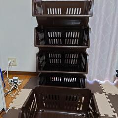 衣装　収納