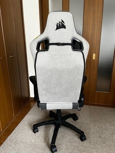CORSAIRゲーミングチェア T3 RUSH