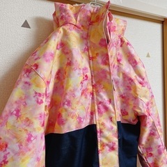 【お譲り先決定済み】スキー・スノーボードウェア 花柄 160 女性用  の画像