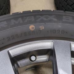 車のパーツ タイヤ、ホイールの画像