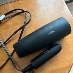 取引中　3/28(木)夜お渡し　ドライヤー　ヘアアイロンの画像