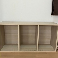 収納家具　本棚