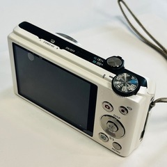 デジカメ　CASIO EXILIM EX-ZR400 & バッグの画像