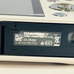 デジカメ　CASIO EXILIM EX-ZR400 & バッグの画像