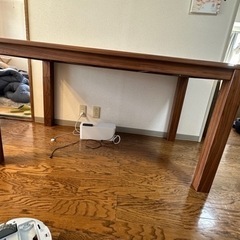 ダイニングテーブル