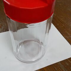 無料　梅干し、梅酒作り等に　蓋付き瓶　ふた付ビン
